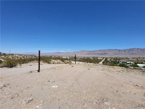 Land in Meadview, Arizona