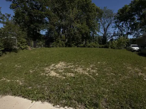 Vacant Lot Near Downtown