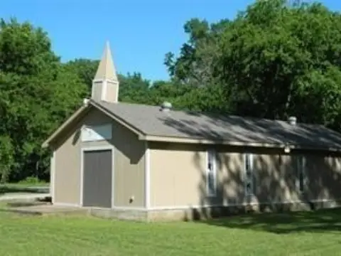 Dallas Church with Expansion Potential