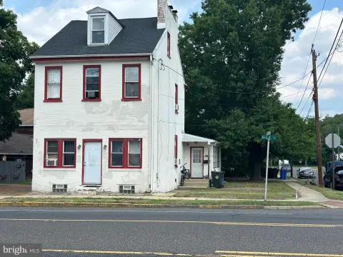 Renovated Duplex Income Property