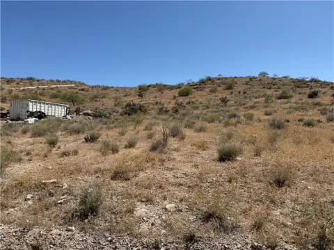 Kingman, AZ Land For Sale