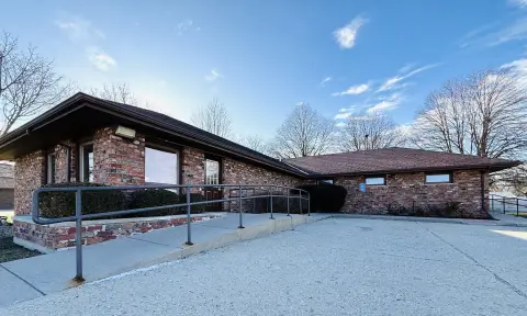 Versatile Commercial Building in Dwight