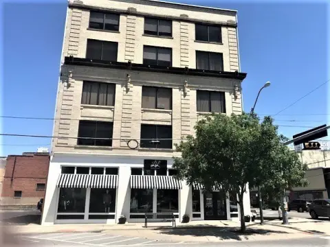 Fourth-Floor Executive Office Suites