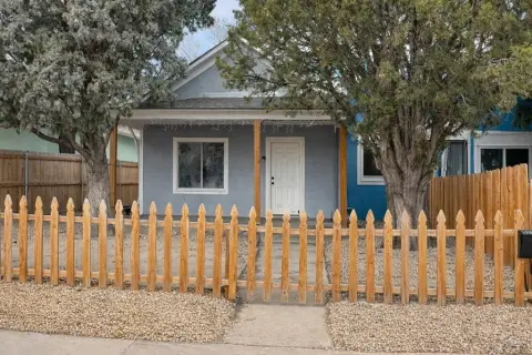 Remodeled Duplex with Garage