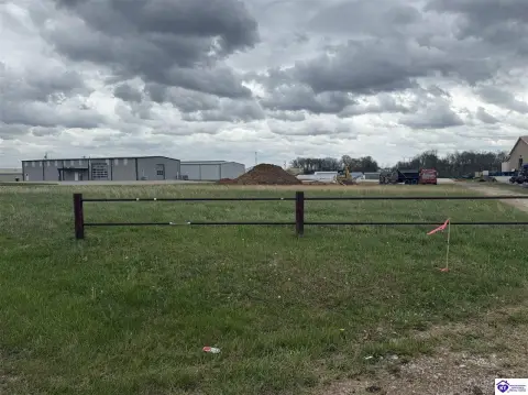 Commercial Lot in Brandenburg, KY