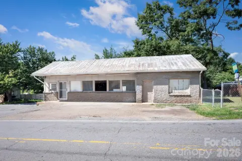 Corner Storefront with Large Yard