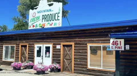 Turnkey Commercial Property with Business