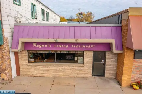 Restaurant with Basement