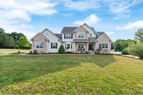 Single-Family Home with Short-Term Rental Setup