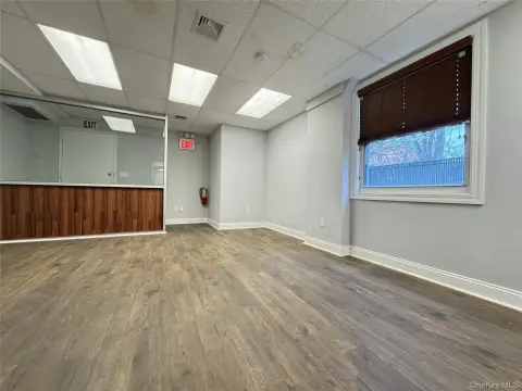 Prime Bayside Commercial Space Available