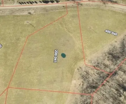 Grand Rapids Acreage for Dream Home