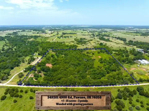 Fenced Agricultural Land Tract