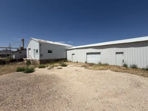 Flex Space with Office Potential