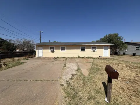 Stucco Duplex