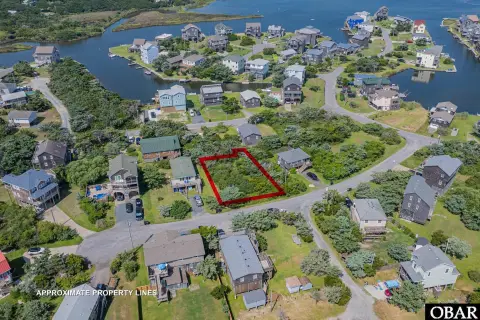 Residential Lot in Hatteras Colony