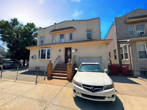 Triplex with Private Driveway