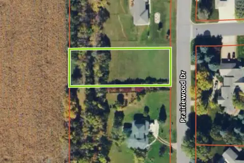 Residential Land in Prairiewood Village