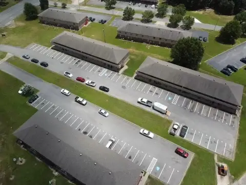Well-Maintained Apartment Complex