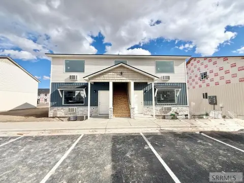 New Construction 4-Plex Investment