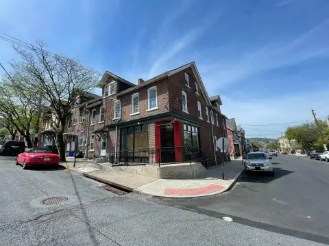 Street-Level Corner Retail Suite