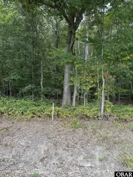 Wooded Lot Near Boat Ramp
