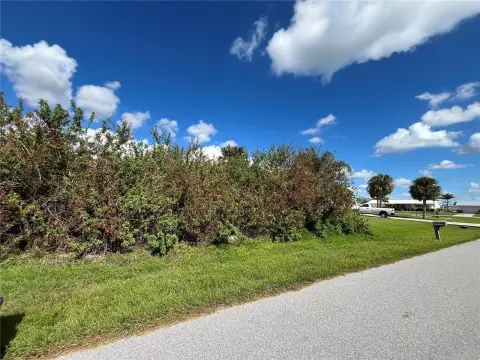 Port Charlotte Buildable Lot