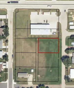 Spacious Lot in Ipswich, SD