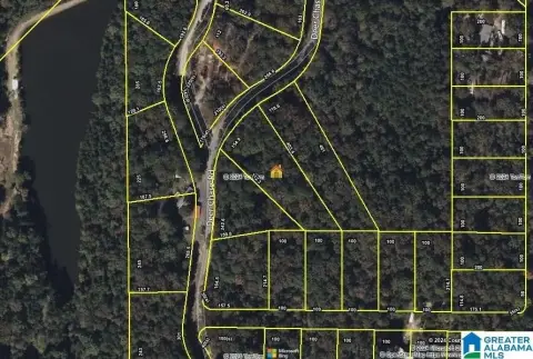 Residential Lot in Established Subdivision