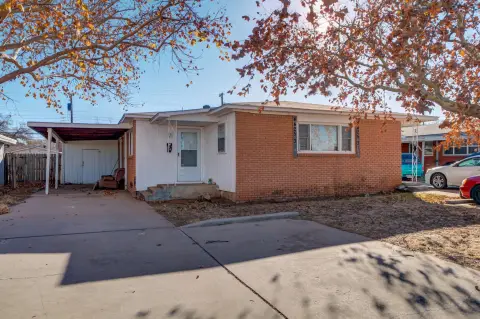 Updated Duplex Near Covenant Health