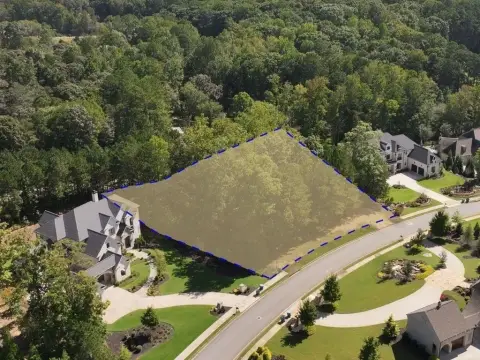 Alpharetta Land in Manor Club