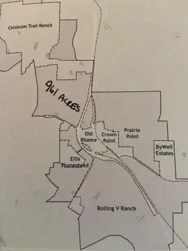 961+ Acres at Highway Intersection