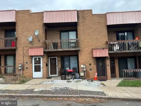Spacious Duplex in Rhawnhurst