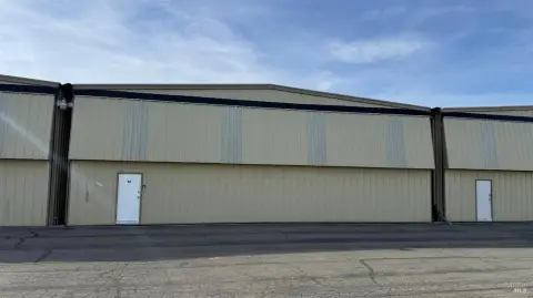 Nut Tree Airport Hangar