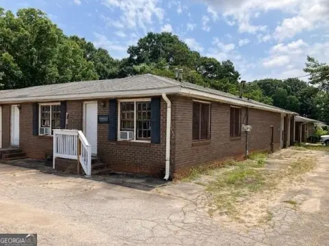 Office Suite with Three Offices