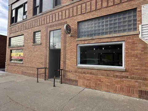 Open-Plan Retail Space