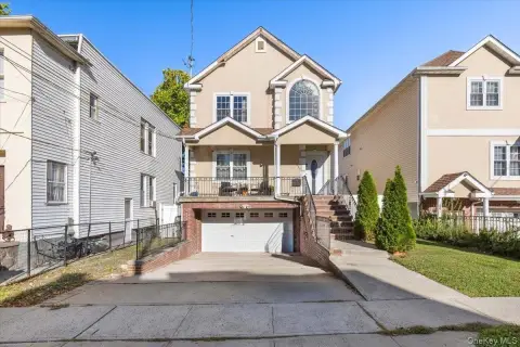 Duplex with Finished Walkout Basement