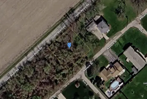 Vacant Lot in La Salle