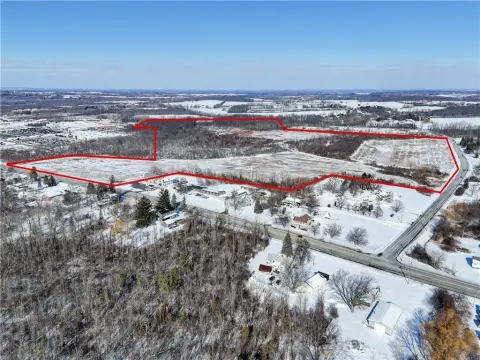 99+ Acre Commercial Land Parcel