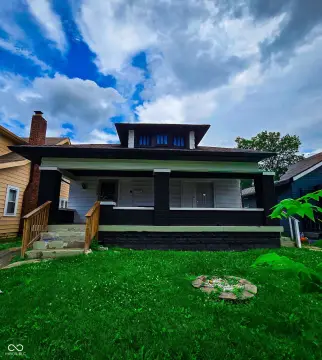Renovated Duplex with Two Rented Units