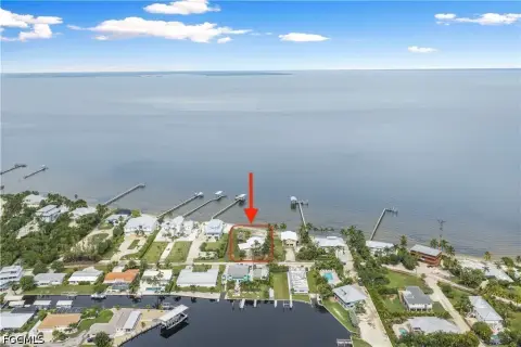 Waterfront Commercial Land
