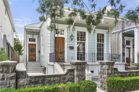 Renovated Triplex with Rear Studio Unit