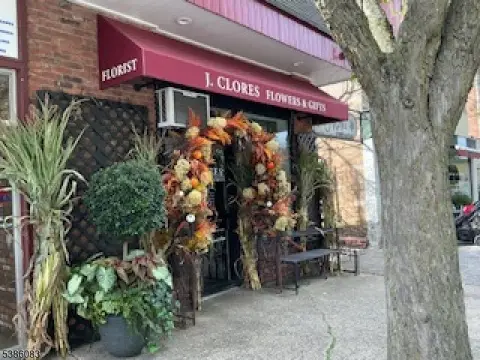 Floral & Gift Boutique