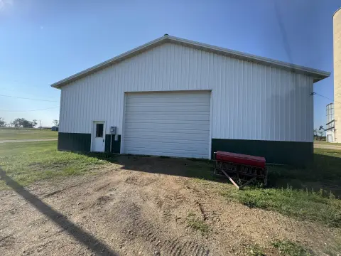Warehouse Property with Garage