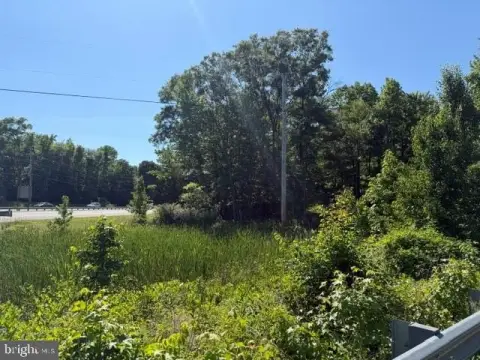 Land in Waldorf, MD