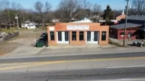 Clarksville Auto Service Garage For Sale