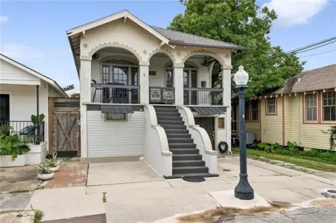 Flexible Multi-Unit Residential Property