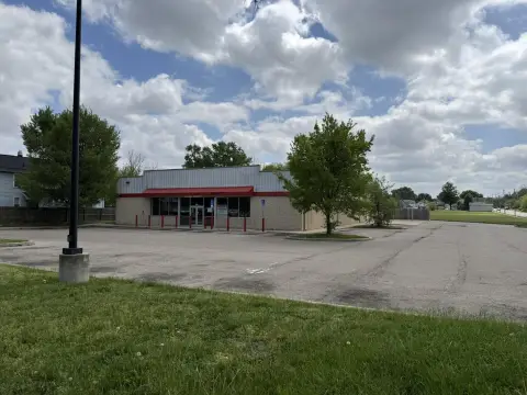 Modern Commercial Building, Springfield, OH