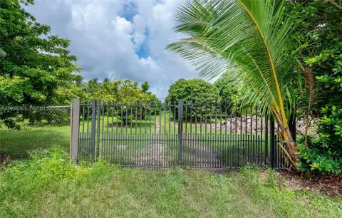 Agricultural Land in Redland Area