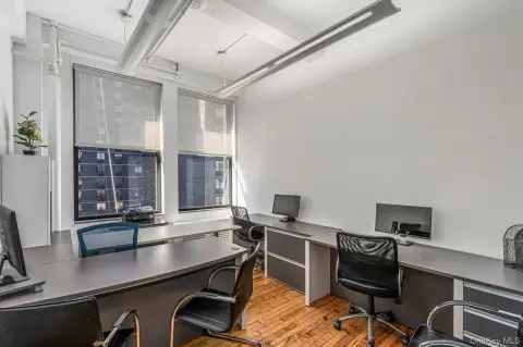 Manhattan Office Suite For Rent