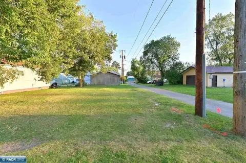 Calumet Corner Lot with Garage